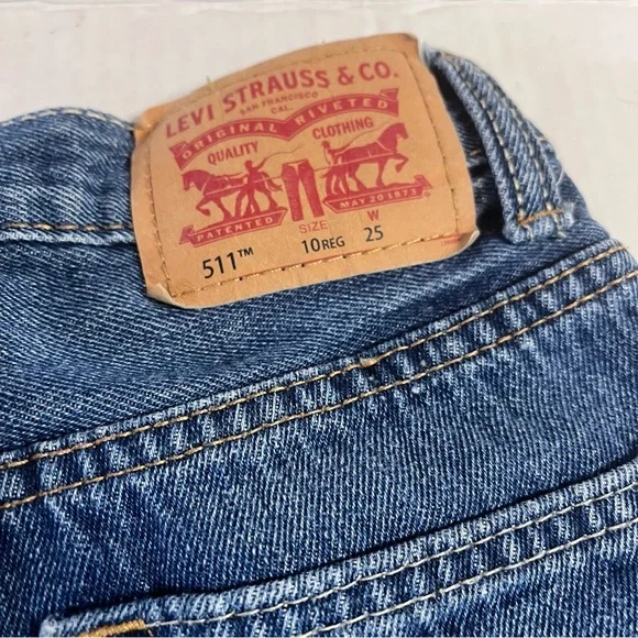 Levi’s Lot of 3 Shorts Denim and Tan Boys 10 Regular - Picture 4 of 11